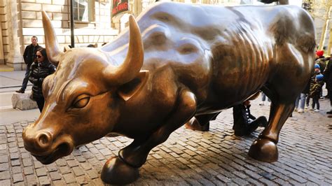 Nyc Finalizing Plans To Move Wall Street Bull Statue