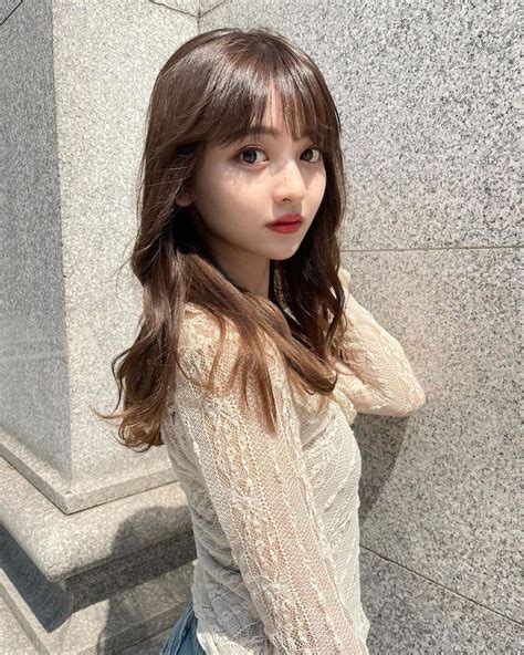 Aoyama Gakuin Universitys Super Cute Big Eyed Positive Girl The Backless Dress Is Super Sexy
