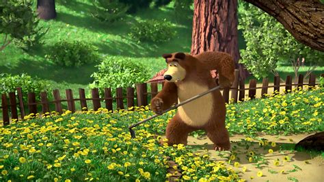 Watch Masha And The Bear Season 5 Episode 18 Phool Khile Gulshan Gulshan Watch Full Episode