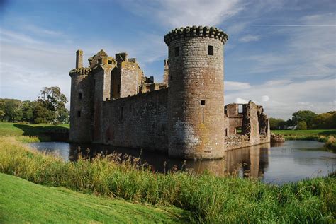 Our Pick 10 Of Scotlands Stunning Castles Walkhighlands
