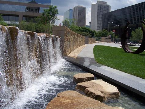 If you visit this waterfall on a warm day, this part can be used as a waterslide. 14 Amazing Waterfalls in Missouri - The Crazy Tourist