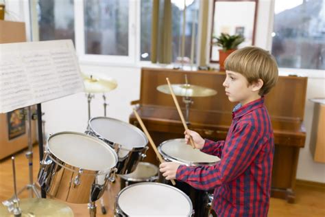 Learning How To Play Drums The Beginners Guide Sloan School Of Music