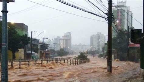 Hoje pode contar com chuva de norte a sul do país. Desabamento causado pela chuva mata homem de 74 anos no ...