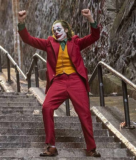 Joaquin Phoenix 2019 Joker Red Suit By Arthur Fleck Joker Pics Joker