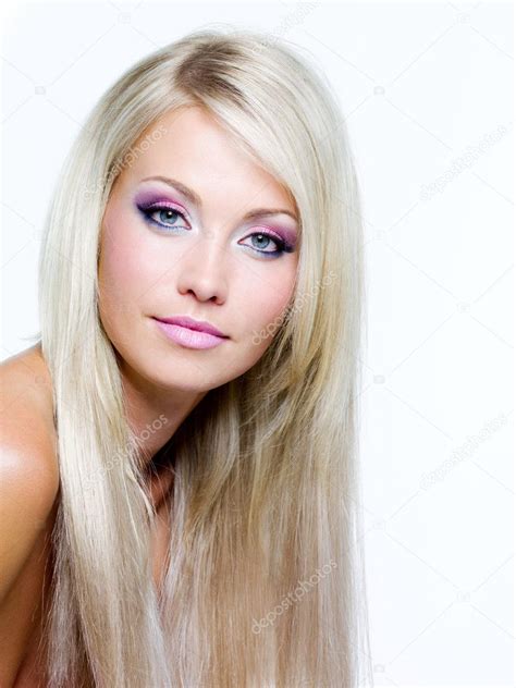 Beautiful Face Of Blond Woman — Stock Photo © Valuavitaly 3784101