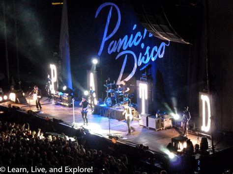 At the disco is one of those rare bands that met critical acclaim from the very start. Save Rock and Roll Tour - Panic! at the Disco and Fall Out ...