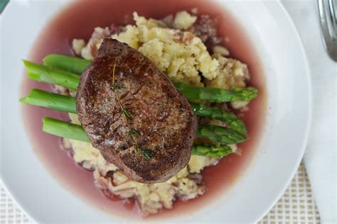 How To Cook A Perfect Filet Mignon Couple In The Kitchen