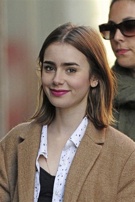 In Love Lily Collins Lily Collins Short Hair Celebrity Short Hair Lily Collins Hair