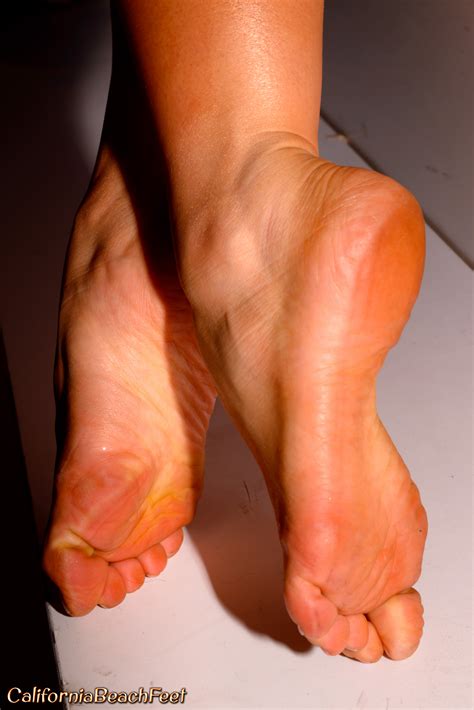 Asa Akiras Feet
