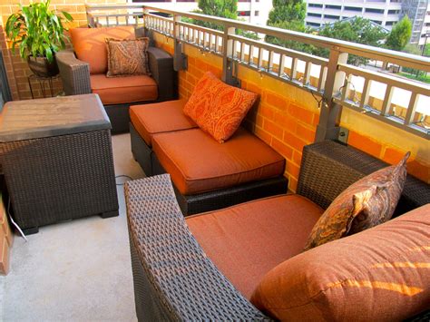 Condo Living A Cozy Patio Area To Be Enjoyed Outdoor Living Space