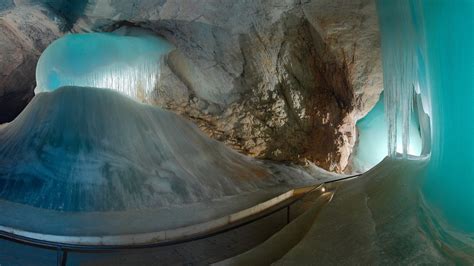 Eisriesenwelt Worlds Largest Ice Cave — Austria In Usa
