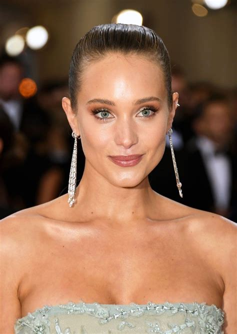 Usweekly Has The Scoop On How To Get This Celebs Metgala Beauty Look