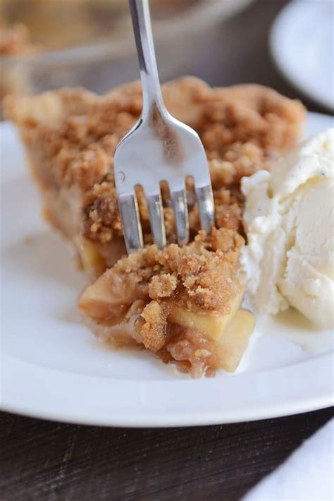 Easy Apple Crumble Pie Recipe Mels Kitchen Cafe