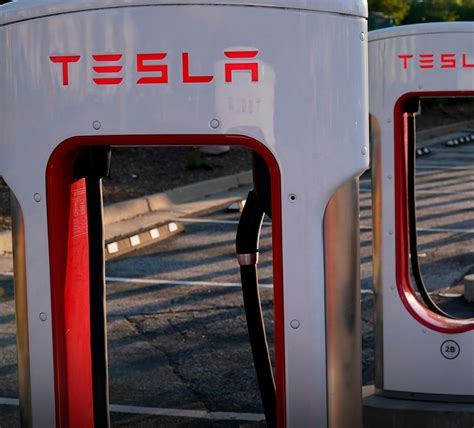 Tesla Says It Will Cut Costs Of Next Generation Cars In Half