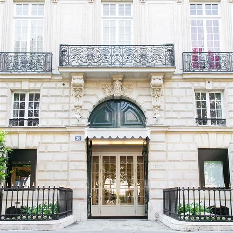 Saga De Lete Semaine Christian Dior 30 Montaigne In 2021 Avenue