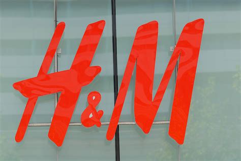 Vergleichen sie preise für züge, busse, fähren und flüge. H&M To Open 1st Outlet In Malaysia By Autumn 2012 ! ~ Here ...
