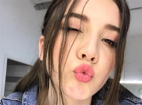 Vlada was just 14 when she was recruited to model in china credit: Sfila per dodici ore, la modella 14enne Vlada Dzyuba muore ...