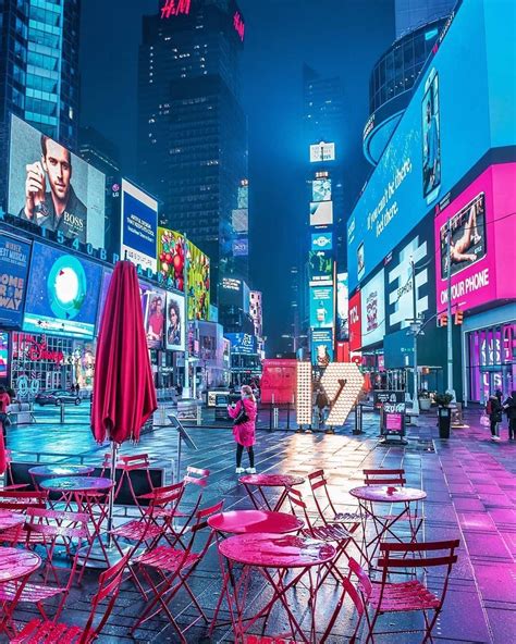 Times Square Greenscreen