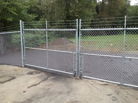 How to add privacy to a chain link fence. Chain-link Gates | QS Fencing Ltd.