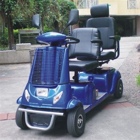 2 Seater Ce Electric Mobility Scooter For The Elderly And Disabled