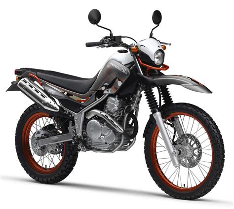 In this version sold from year 1980 , the dry weight is and it is equipped with a single cylinder. Yamaha Xt250 Specs 2015 - Car View Specs