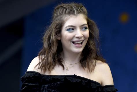 why lorde gave herself that stage name teen vogue