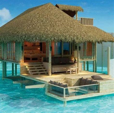 Haus kaufen in land malediven? Maldives - House above the clean blue water | Travel ...