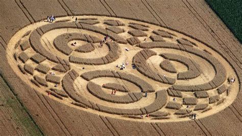 Mysterious Crop Circle Appears In Wheat Field World News Sky News
