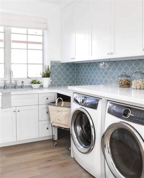 10 Laundry Room Layout Ideas For Decluttered Washing