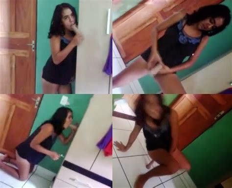 Novinha De Altamira Brincando Com Consolo Em Casa Caiu Na Net S
