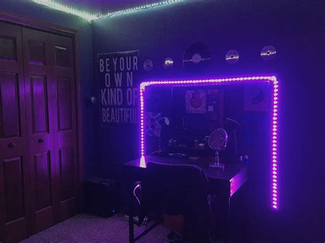 What Do Purple Lights On A House Mean Kreative Ideen Heimtextilien