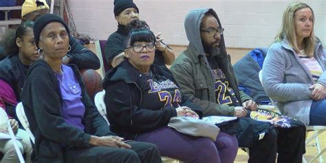 Kobe Bryant Fans Gather In Richmond To Reflect On The Nba Stars Life
