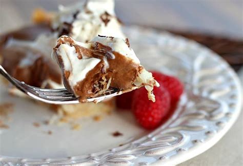 This post has been sponsored by karo® syrup, which has been making my family pecan pies amazing for. Chocolate Mousse Pie with Phyllo Crust - Good Dinner Mom