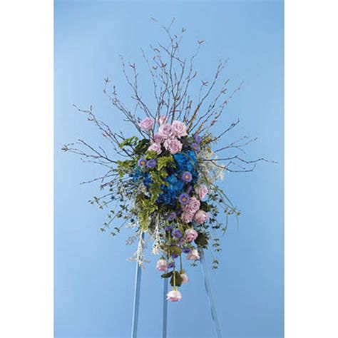 In 1913, he sold both funeral homes and purchased the beal brothers funeral home in fresno and renamed it lisle funeral home. Wild Flower Spray Elegant Flowers: Fresno Florists ...
