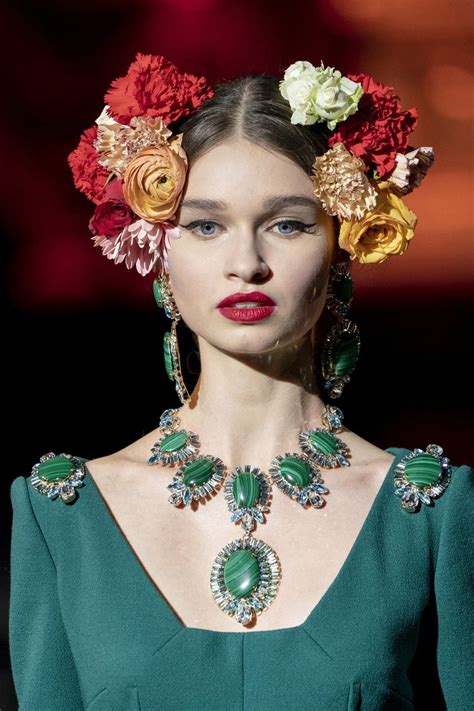 Dolce And Gabbana At Milan Fashion Week Fall 2019 Womens Fashion Edgy