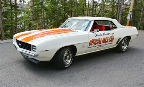 Car Of The Week 1969 Camaro Rsss 396 Indy 500 Pace Car Old Cars Weekly