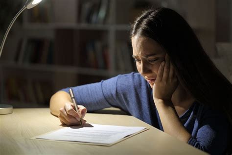 Letter to the person who hurt me. A Letter To The Person I Still Love But Who Has Hurt Me ...