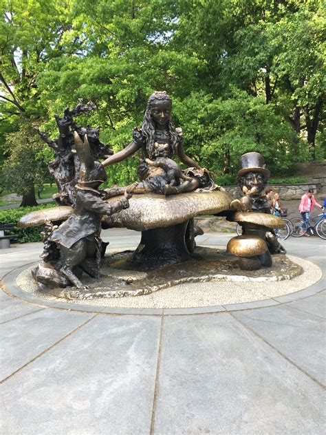 Alice In Wonderland Garden Statues