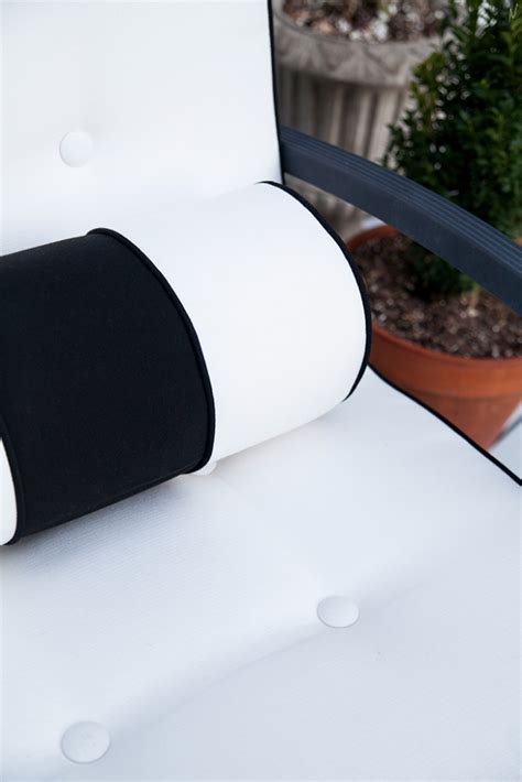 Outdoor Cushions With Custom Details The Makerista