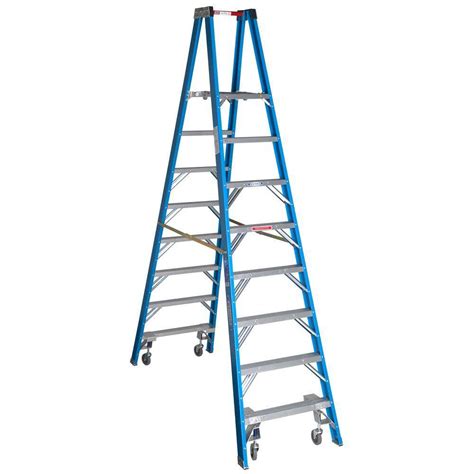 Werner 8 Ft Fiberglass Platform Step Ladder With Casters 250 Lb Load