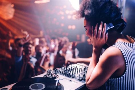 The 30 Best Female Djs In The World Musician Wave