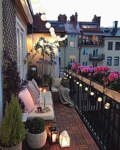 Popular Apartment Balcony Design For Small Spaces 25 Sweetyhomee
