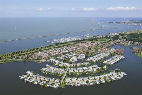 To connect with lelystad, join facebook today. Hoofdstad van Flevoland verleidt woningzoekenden - City ...