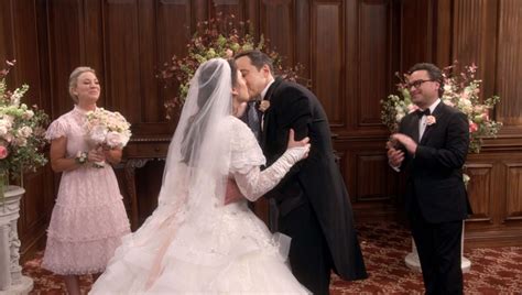 Big Bang Sheldon Y Amy Se Convierten En Marido Y Mujer Delante De
