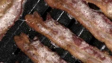 Rachael Ray Reveals Her Tips And Tricks For Perfectly Baked Bacon
