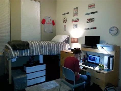 20 No Fuss Dorm Rooms For Guys Raising Teens Today Guy Dorm Rooms