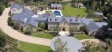 We may earn commission from the links on this page. Kim Kardashian - Net Worth, House, Height, Age, Wiki ...