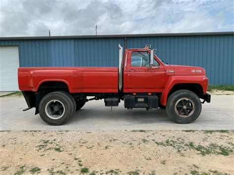 1987 Custom Ford F700 F7000 Pickup Cat Engine Stacks Dually Truck See