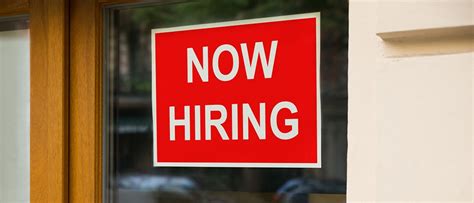 Holiday Hiring Can Retailers Attract Talent In A Tight Labor Market