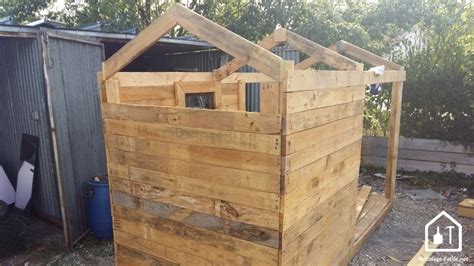 Get started with a free account. Construire une cabane en palette : tuto, DIY ...